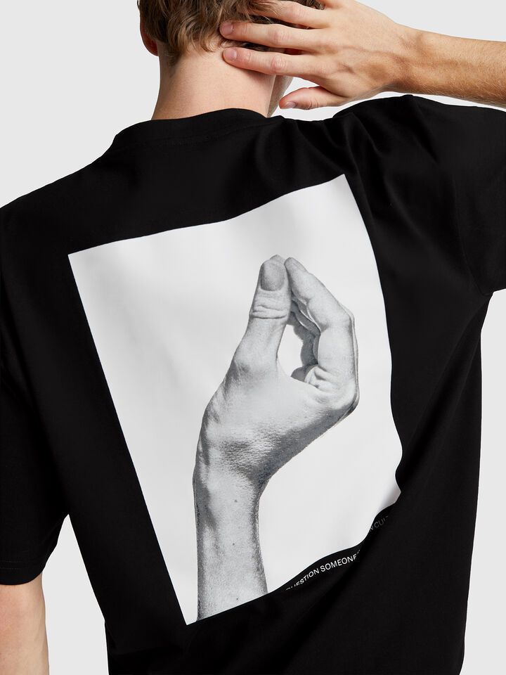 T-SHIRT Men image number 4